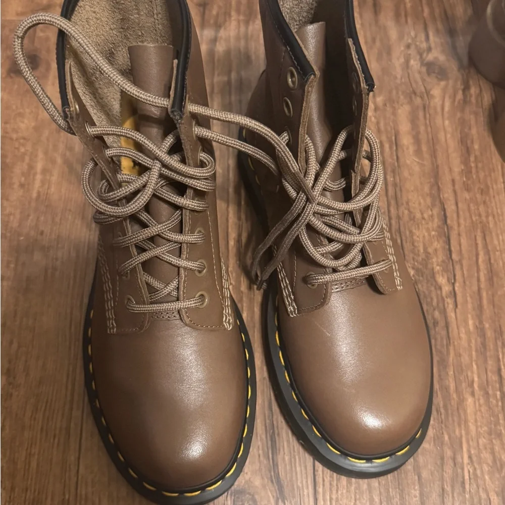 Dr. Martens Black and Brown Leather Boots - Picture 2 of 4